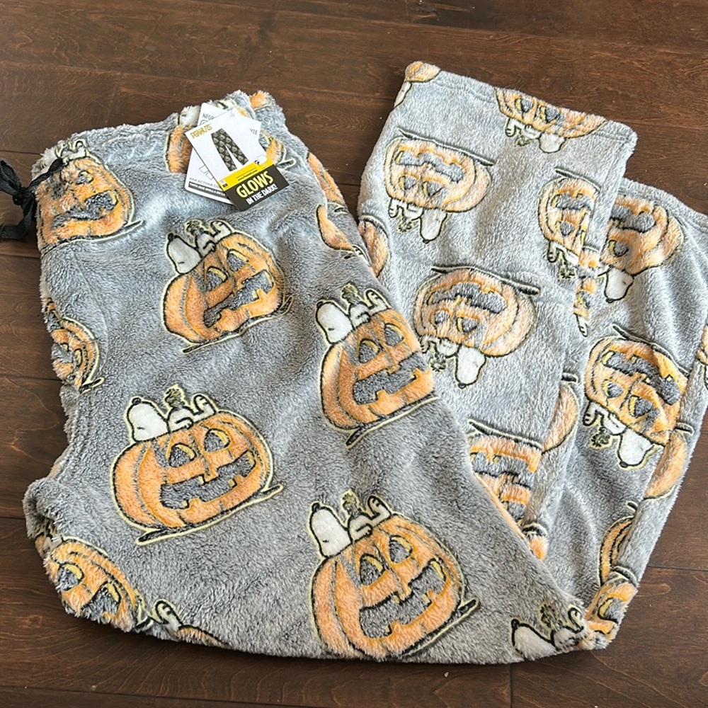 New Mens Halloween Pumpkin Snoopy Plush Pajama Pants Sz XL Glow In The Dark